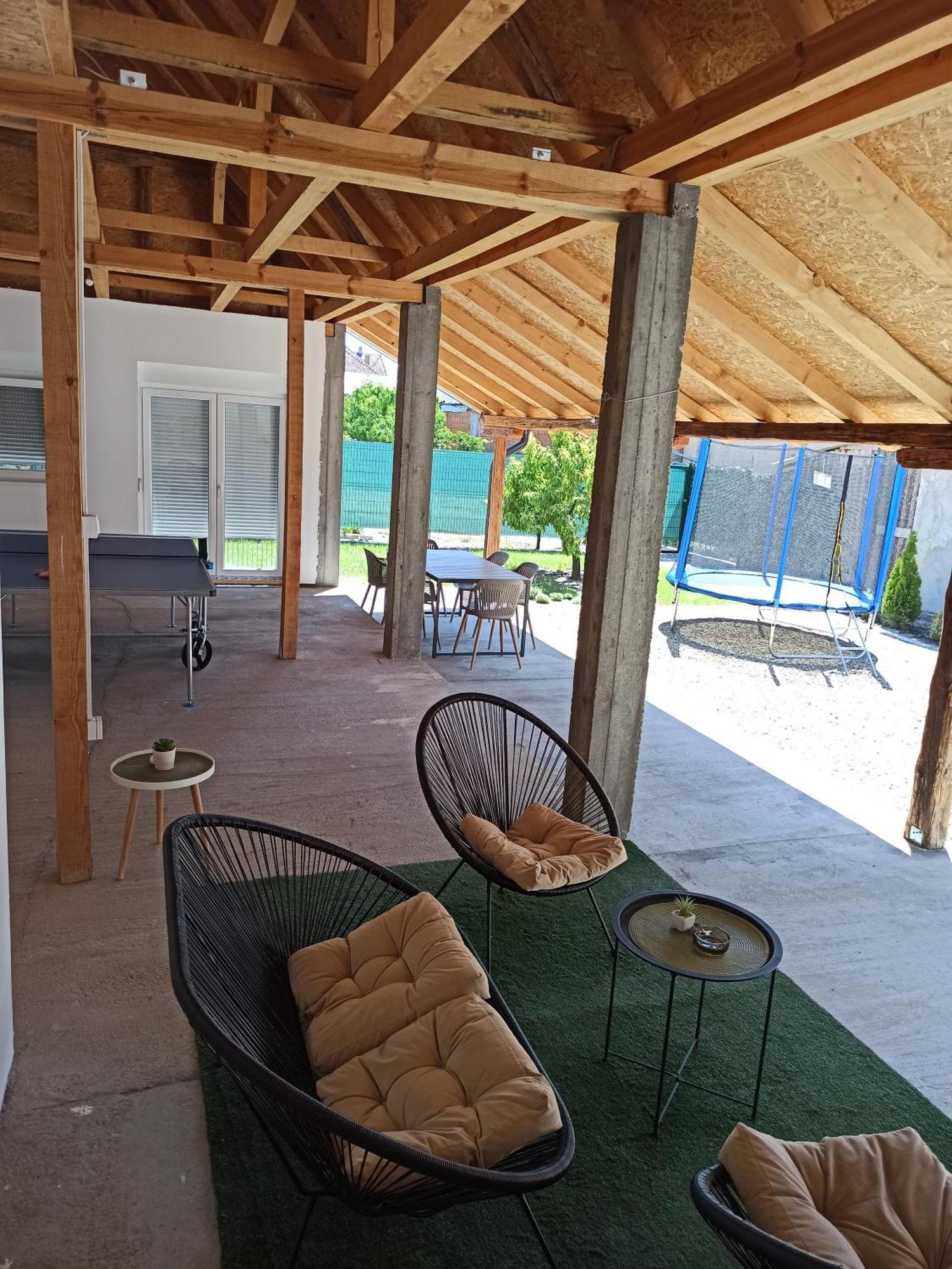 Dream House Apartment Vrsac Ngoại thất bức ảnh
